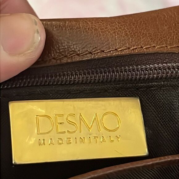 Desmo Clutch Bag | Made in Italy | Imperfection on Back | Measurements in Photos - Picture 14 of 15